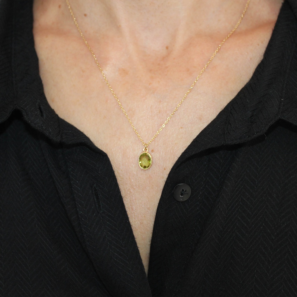 Gargantilla redonda Olivina